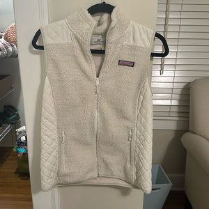 Vineyard vines women’s Sherpa vest